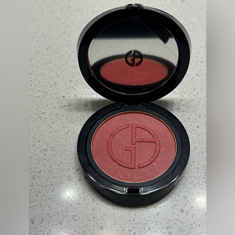 Giorgio Armani Glow Blush NEW